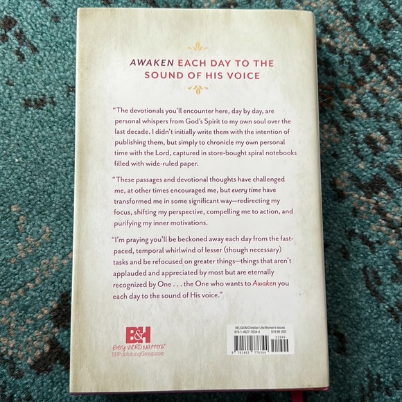 Awaken by Priscilla Shirer - Picture 3 of 7